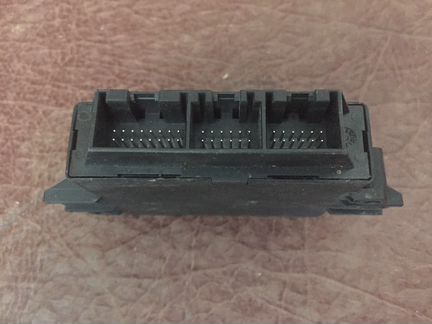 Парковочный блок VAG 3AA919475L