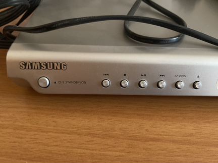 DVD плеер samsung