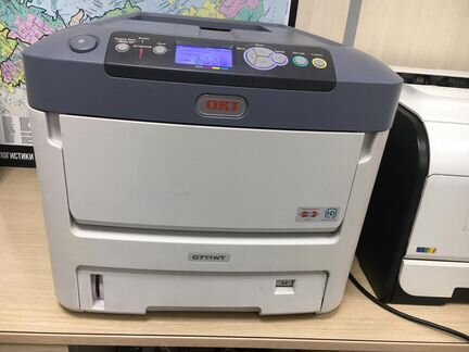 Цветной лазерный принтер OKI C711WT белый тонер