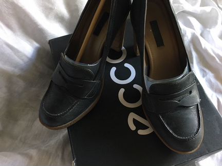 Кожаные туфли на каблуке Ecco