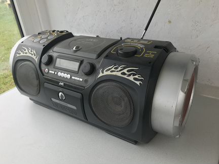 Магнитола JVC RV-DP100BK