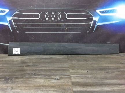 Молдинг передней двери Ауди Q5