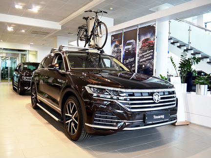 Volkswagen Touareg 3.0 AT, 2020