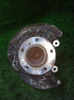 Кулак поворотный передний левый Bmw 120D E87 N47