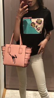 Продам сумку в хорошем качестве