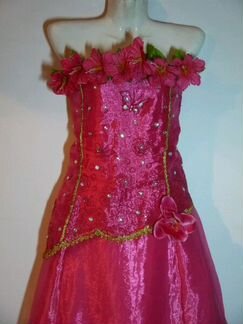 Платье с цветами