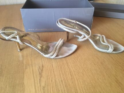 Босоножки Loriblu 39р