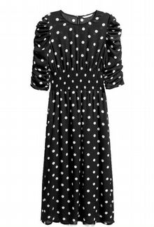 Платье в крупный горох миди