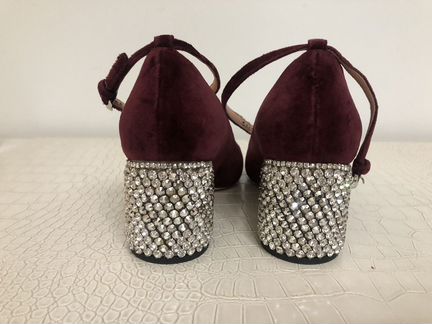 Туфли Rochas новые