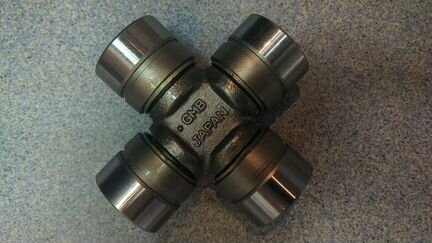 Mitsubishi Outlander XL крестовина кардана