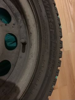 Зимнее колесо с шипованной шиной hankook 195/55R16