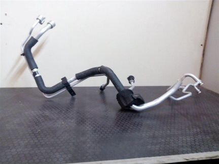 Трубка кондиционера Ленд Ровер Фрилендер 2