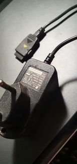 Зарядное устройство LG TA-25GR2