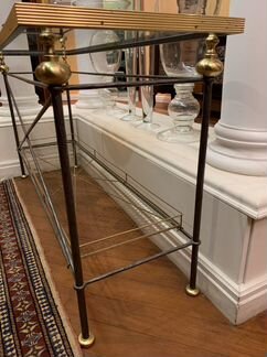 Итальянская консоль “Baga” с выставки