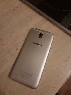 Телефон Samsung