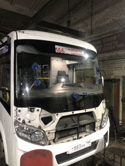 Лобовое стекло на паз Вектор next (320405-04)