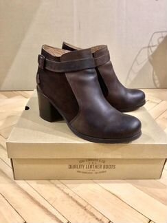 Кожаные сапоги ботильоны Levi’s