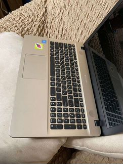 Asus vivobook 15, как новый, 4-x ядерный intel 371