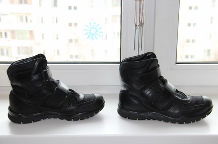 Детские ботинки