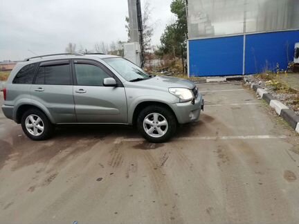 Toyota RAV4 2.0 МТ, 2004, 247 000 км