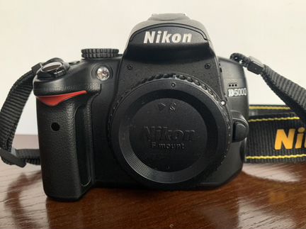 Зеркальный фотоаппарат Nikon d5000