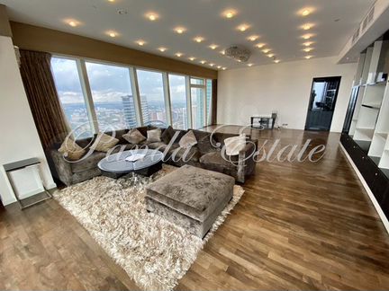 3-к квартира, 200 м², 43/75 эт.