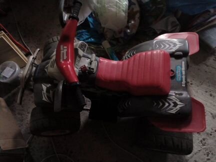Квадрацикл детский peg-perego