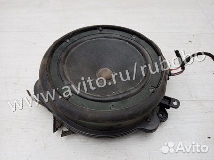 Динамик Audi A8 D3 BHT 2005