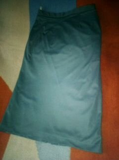 Юбка прямая новая на подкладке