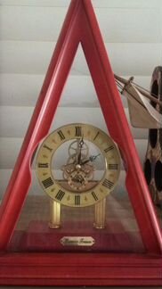 Настольные часы