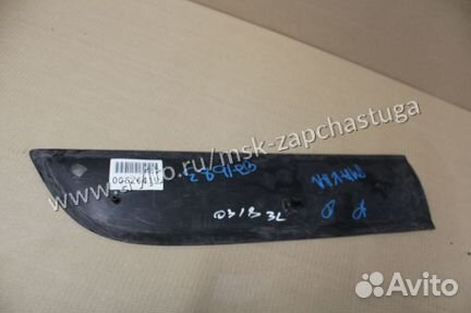 Молдинг двери левый задний Porsche Macan