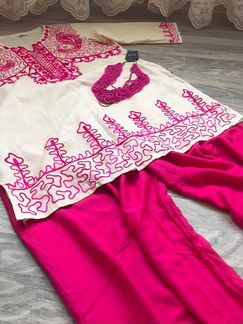 Комплект Индия