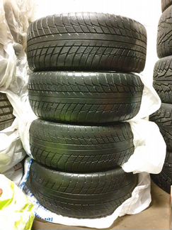 Bridgestone Blizzak lm001 225/50/18 RFT