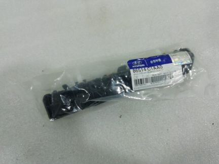 Кронштейн бампера передний правый Hyundai Sonata 7