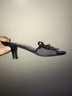 Шлепанцы stuart weitzman