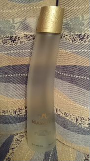 Бутылка от водки. mamont